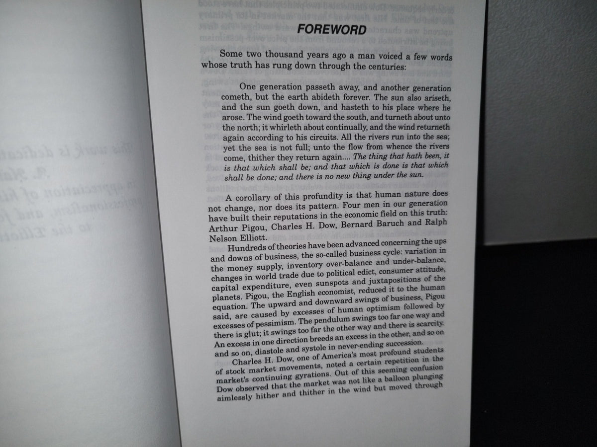 188- Elliott Wave Principle. Key To Market Behavior - Frost And Prechter
