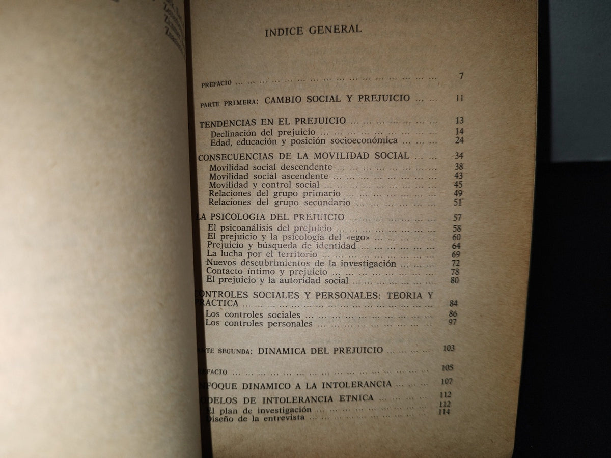 158- Cambio Social Y Prejuicio - Bruno Bettelheim Y Morris Janowitz - Fondo De Cultura Económica, 1988
