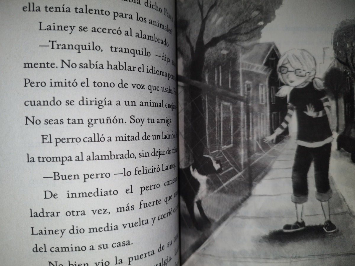 188- Disney. Amigas De Nunca Jamás. El Pasadizo Mágico - Kiki Thorpe - Primera Edición 2013