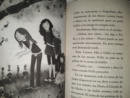 188- Disney. Amigas De Nunca Jamás. El Pasadizo Mágico - Kiki Thorpe - Primera Edición 2013