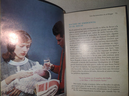 23- Libro De Rezos Hogareños - La Casa De La Biblia Católica - 1967