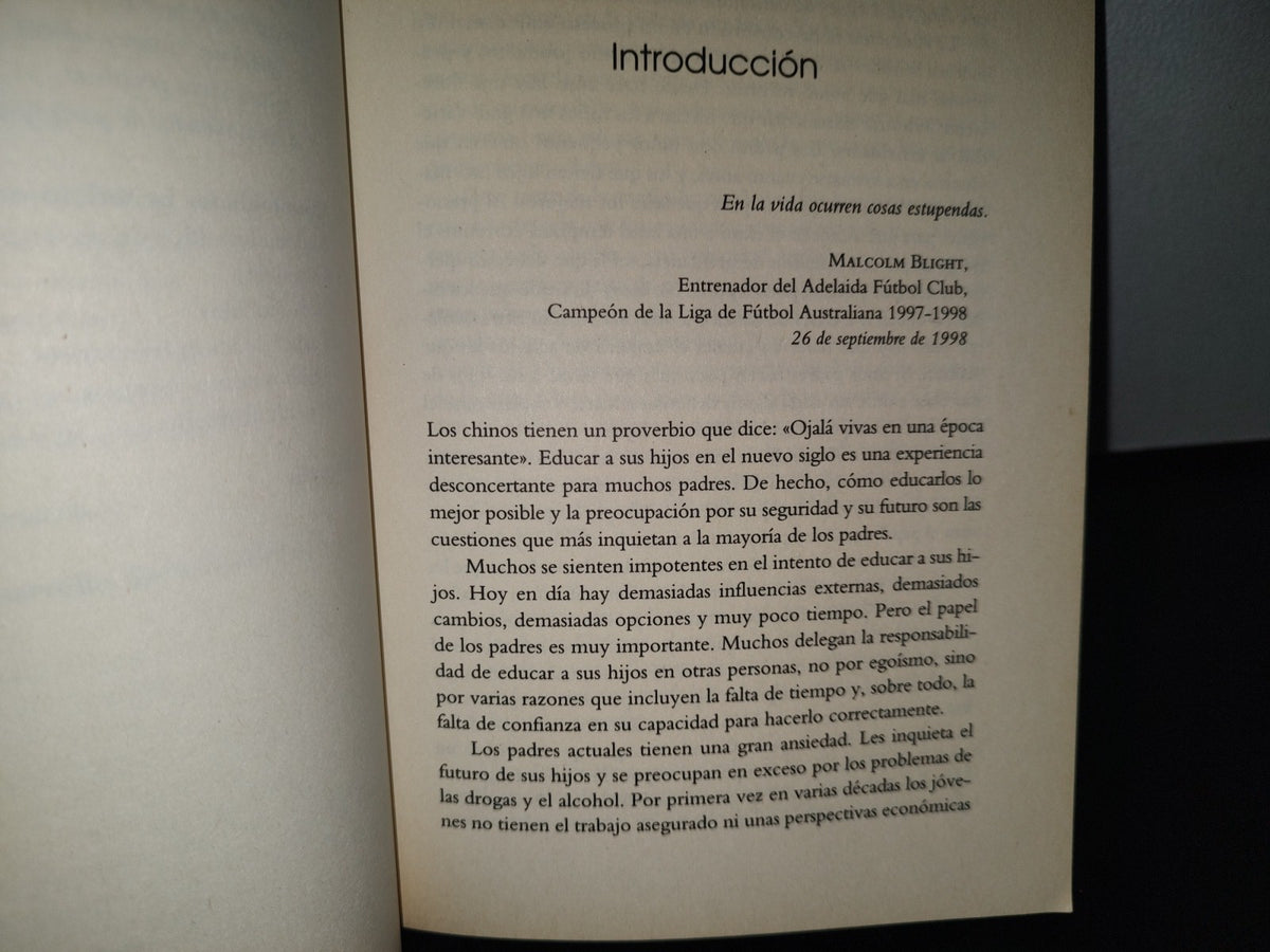 83- Niños Felices. Cómo Conseguir Que Su Hijo Crezca Sano Y Feliz - Michael Grose