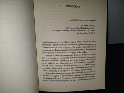 83- Niños Felices. Cómo Conseguir Que Su Hijo Crezca Sano Y Feliz - Michael Grose