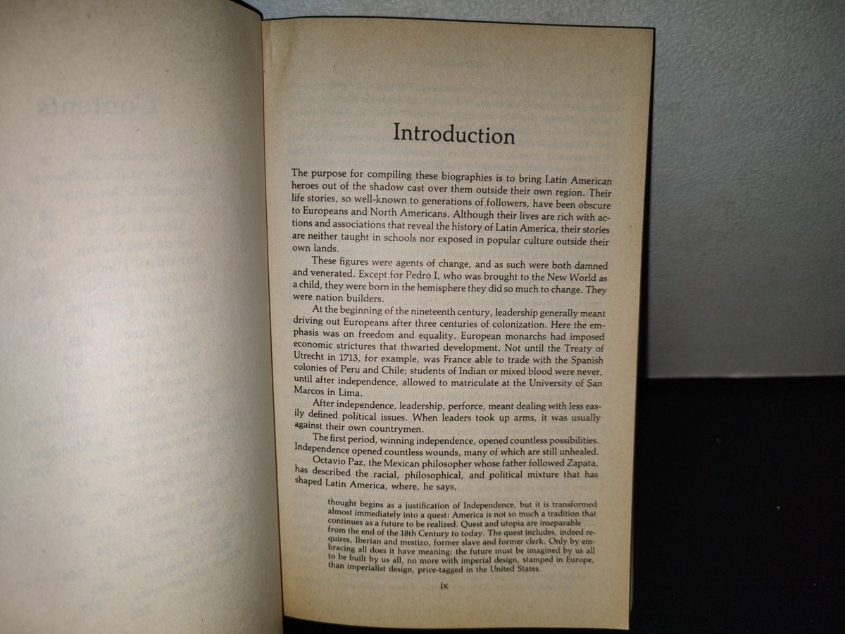 153- Latin American Heroes. Liberators And Patriots From 1500 To The Present - Jerome R. Adams - First Ballantine Book Edition: May 1993