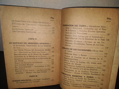 23- Orientación Sacerdotal. Tres Importantes Documentos De Los Sumos Pontífices San Pío X, Pío XI Y Pío XII - "Buena Prensa" 1954