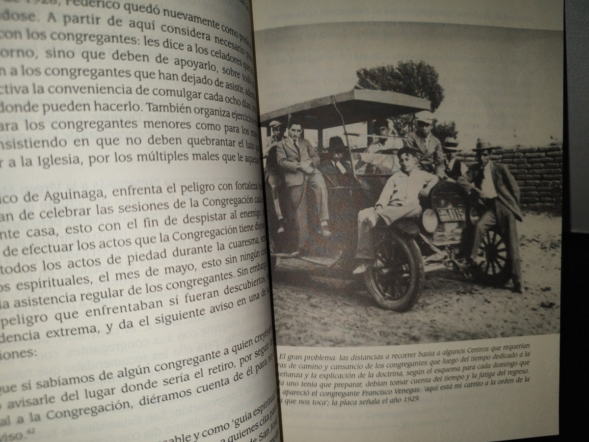 68- Federico De Aguinaga López. Un Congregante Ejemplar - 2003