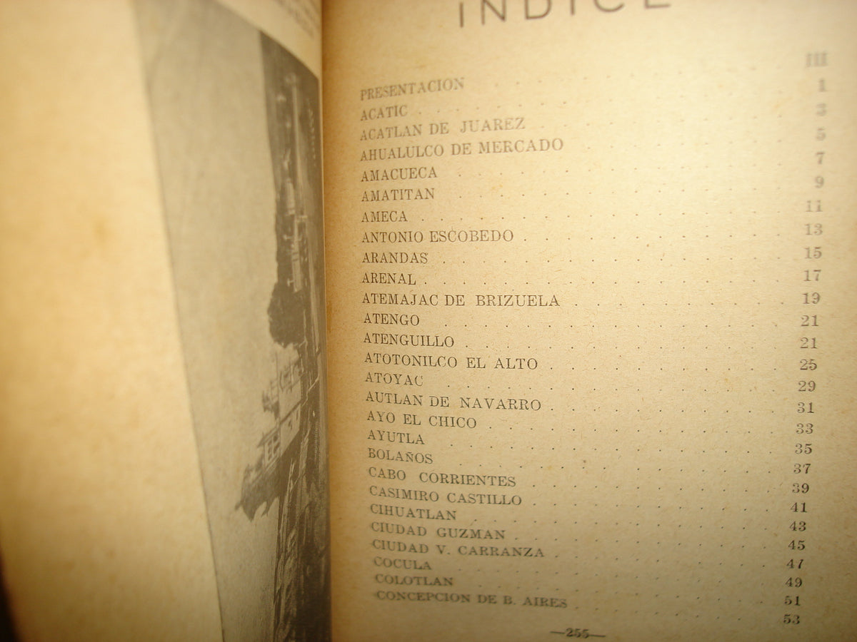 160- Síntesis De Los Informes De Los Cc. Presidentes Municipales De Jalisco, Correspondientes A 1951 - Guadalajara, Jal., 1952
