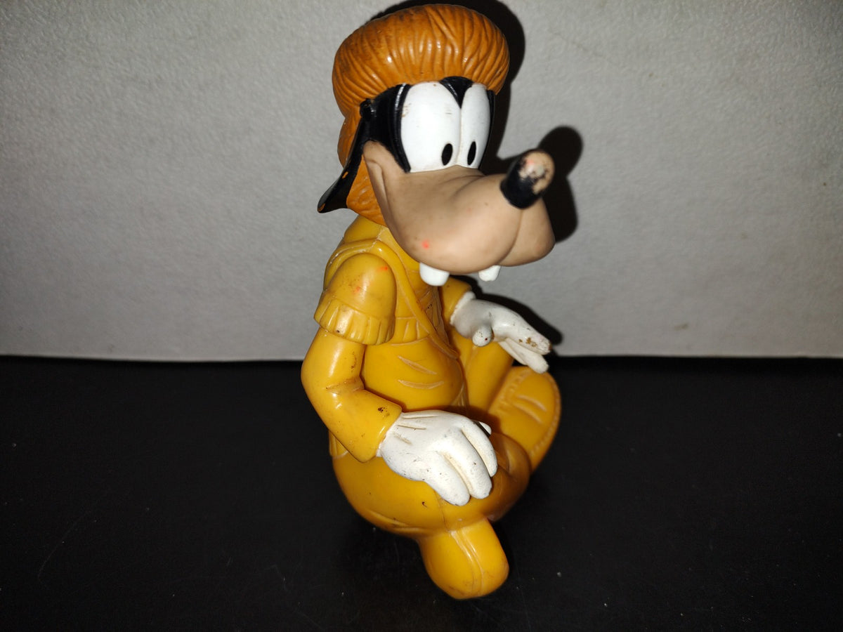 A5- Juguete De Mcdonald'S: Goofy Árabe Sentado - 90'S