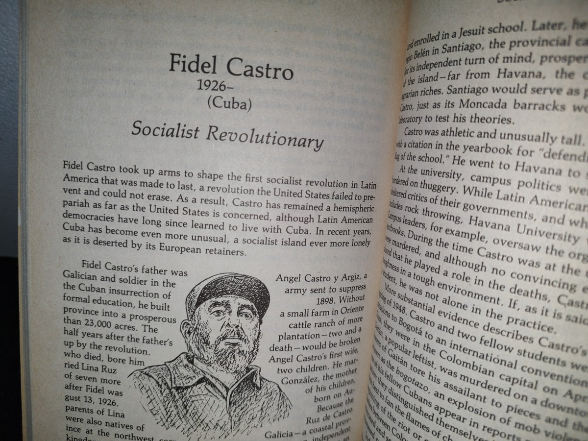 153- Latin American Heroes. Liberators And Patriots From 1500 To The Present - Jerome R. Adams - First Ballantine Book Edition: May 1993