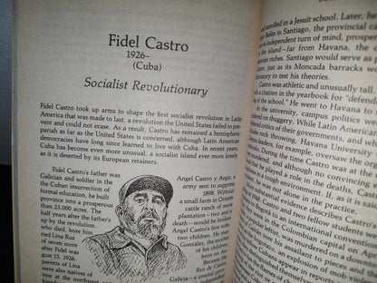 153- Latin American Heroes. Liberators And Patriots From 1500 To The Present - Jerome R. Adams - First Ballantine Book Edition: May 1993
