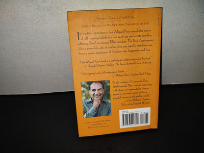 202- The Four Agreements. A Toltec Wisdom Book - Don Miguel Ruiz - 1997