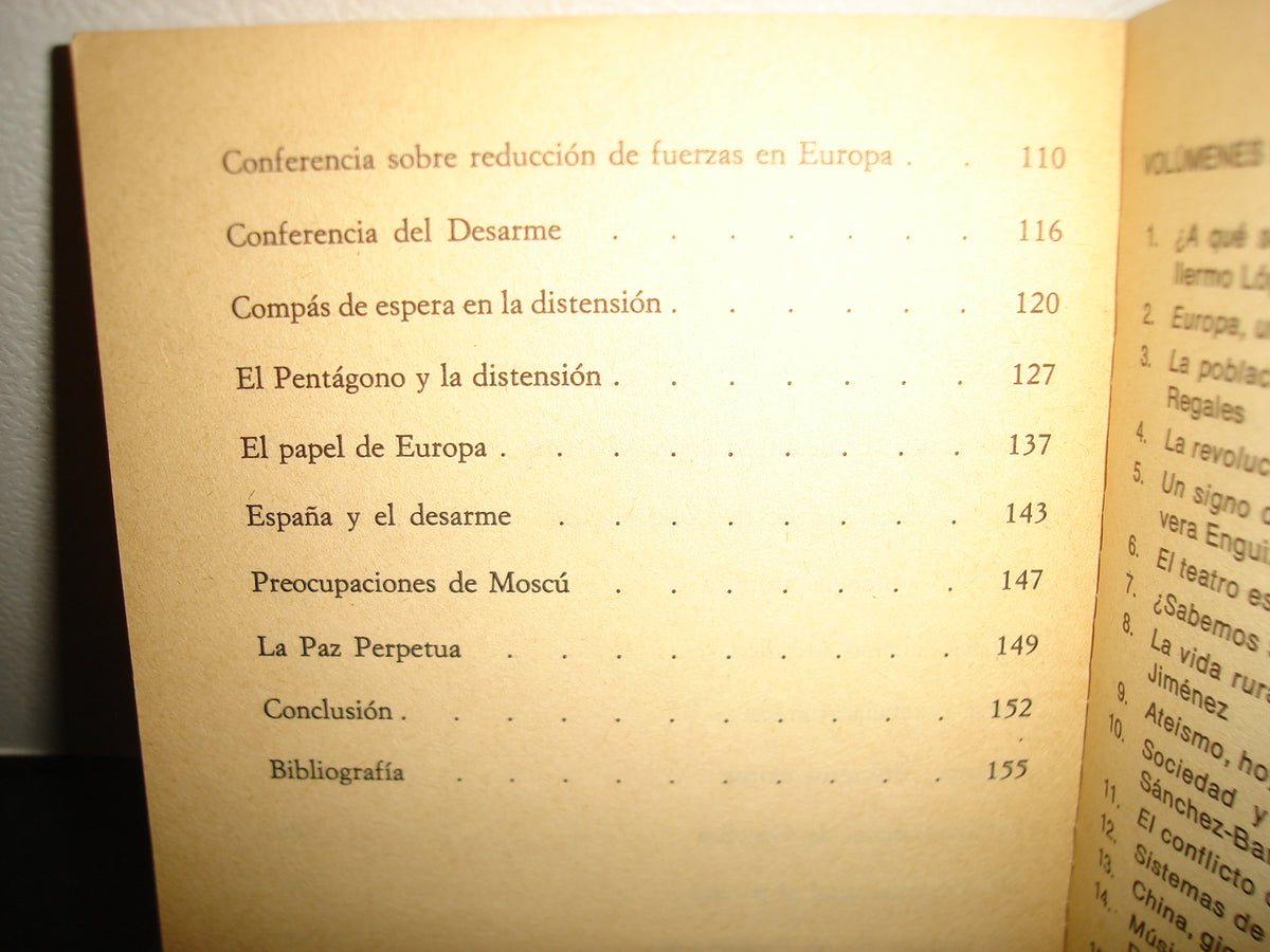 38- El Desarme Imposible - Biblioteca Cultural Rtve 23. Manuel Piedrahita