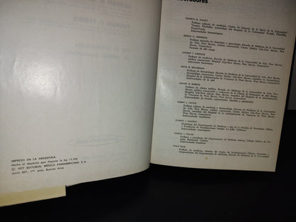 124- Complicaciones Médicas Durante El Embarazo - Burrow, Ferris. Editorial Médica Panamericana 1977