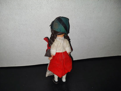 A3- Muñeca De Trenzas Vintage. Con Vestido Y Gorro. Ojos Movibles - 70'S