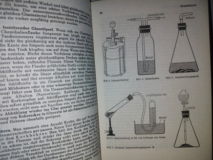 128- Alemán. Chemische Experimente Die Gelingen - Prof. Dr. Hermann Raaf - 1976