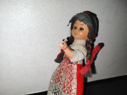 A3- Muñeca De Trenzas Vintage. Con Vestido Y Gorro. Ojos Movibles - 70'S