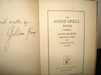 168- Libro De Hechizos/The Good Spell Book. Love Charms, Magical Cures And Other Practical Sorcery