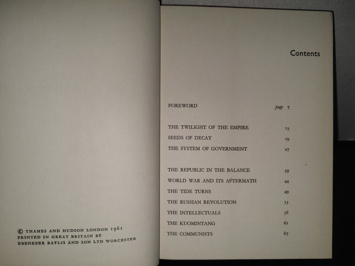 84- The Chinese Revolution - Tibor Mende - Thames And Hudson London 1961