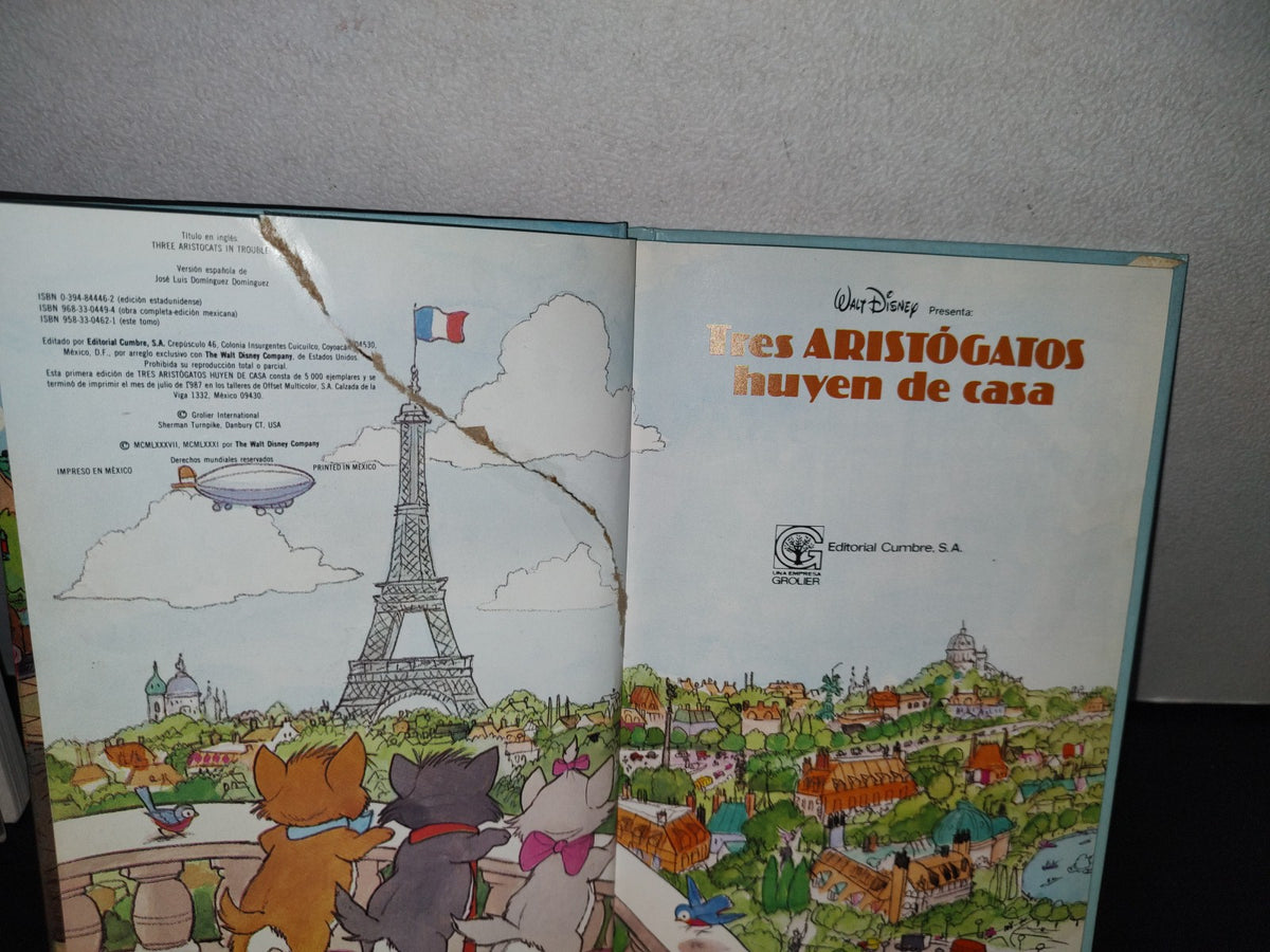 188- Walt Disney Presenta Tres Aristógatos Huyen De Casa - 1981