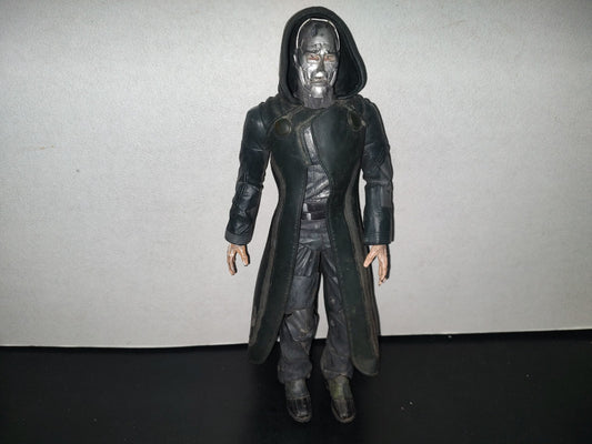 A3- Figura Doctor Doom. De La Película Cuatro Fantásticos. Ff © 2005 Marvel Made In China Toy Biz Ww