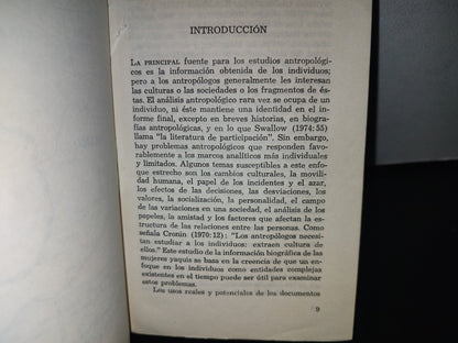 101- Mujeres Yaquis. Cuatro Biografías Contemporáneas - Jane Holden Kelley - 1A. Ed. 1982