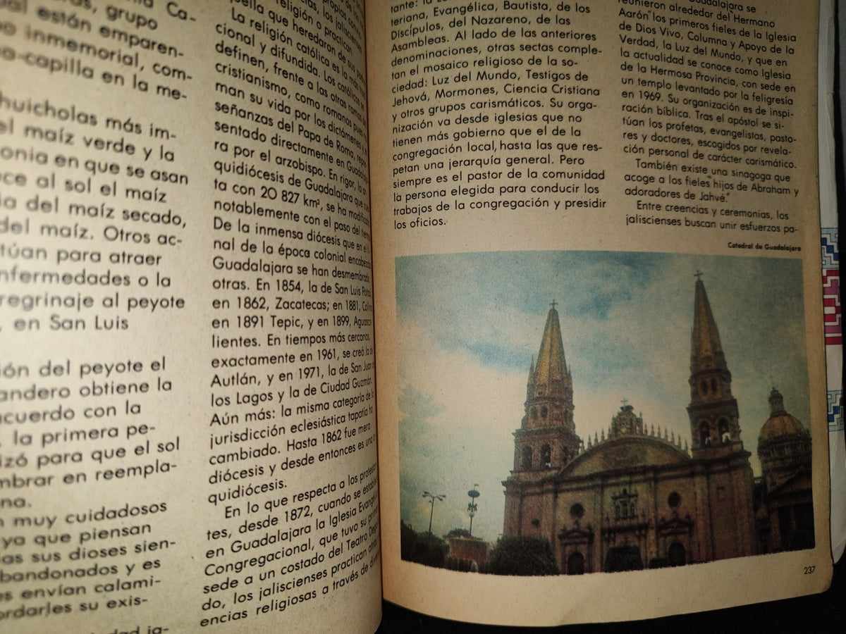 114- Libro Vintage De La Sep: Jalisco, Perla Sobre La Arena. Monografía Estatal, Sep - 1981
