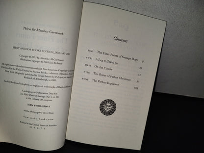 195- The Finer Points Of Sausage Dogs - Alexaner Mccall Smith. First Anchor Books Edition 2005