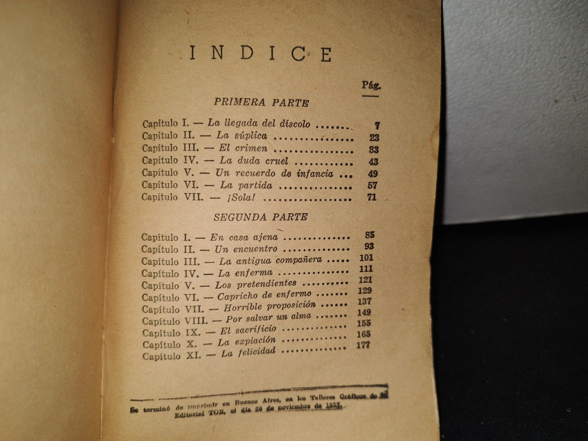 65- Hija De Héroes - M. Delly. Editorial Tor - S. R. L. - 1956