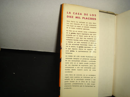 3- La Casa De Los Diez Mil Placeres - Sara Harris - 1965