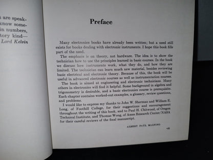 66- Electronic Instrumentation Fundamentals - Albert Paul Malvino - 1967