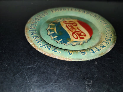 A5- Charola Vintage De Lámina: ”Pepsi-Cola. Embotelladora De Occidente, S. A. Guadalajara” 60'S. 70'