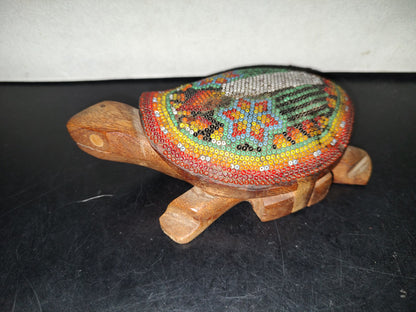 A5- Alhajero Tortuga De Madera Con Incrustaciones De Chaquira En El Lomo - 80'S