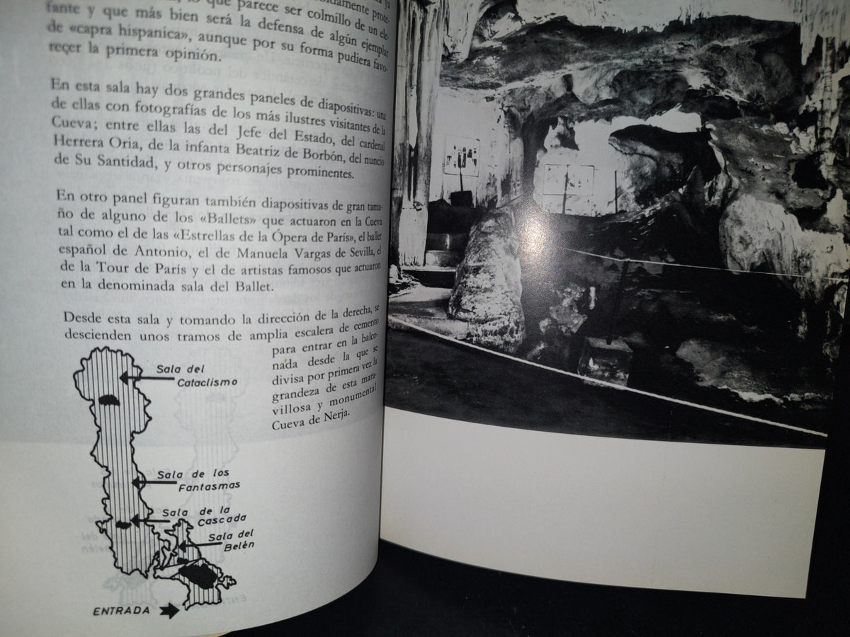 23- La Cueva De Nerja - Editado Por El Patronato De La Cueva De Nerja - 1970