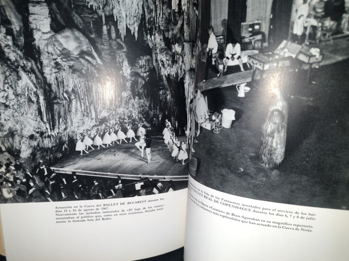 23- La Cueva De Nerja - Editado Por El Patronato De La Cueva De Nerja - 1970