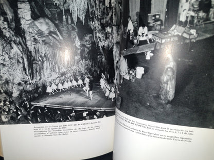 23- La Cueva De Nerja - Editado Por El Patronato De La Cueva De Nerja - 1970