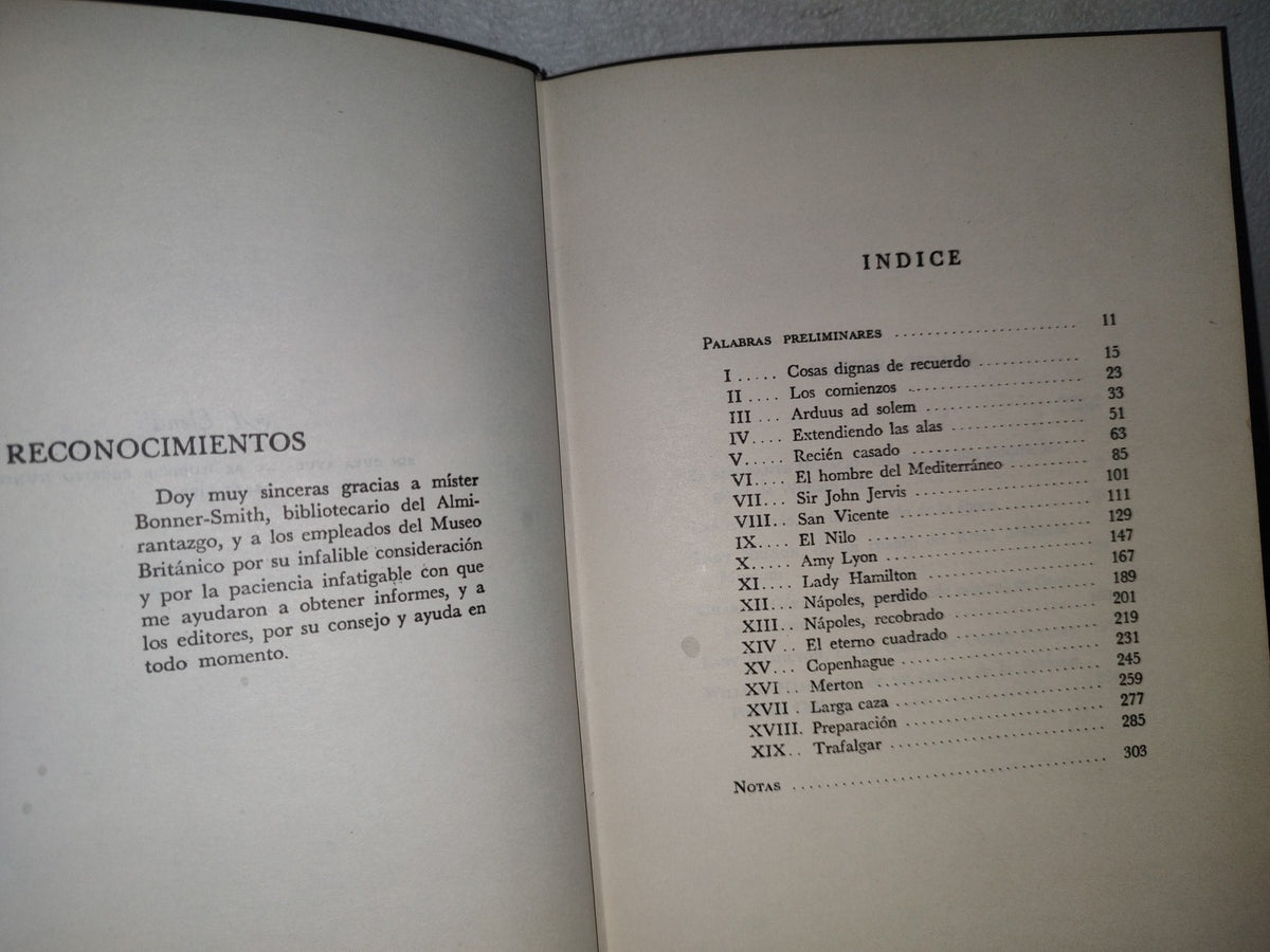 90- Horacio Nelson. Un Estudio Personal Del Almirante - Renalt Capes - Biografías Gandesa - 1958