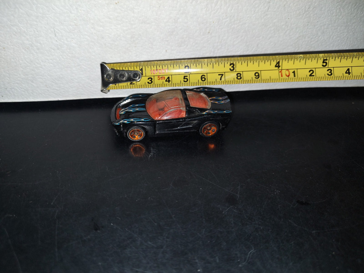 A3- Coche A Escala. 40 Somethin Hot Wheels - 2001