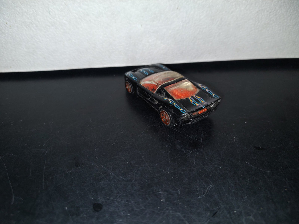 A3- Coche A Escala. 40 Somethin Hot Wheels - 2001