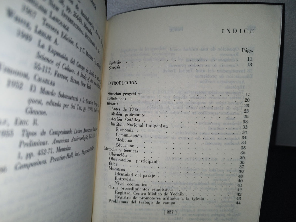 93- Cambios Médicos Y Sociales En Una Comunidad Maya-Tzeltal - Roberto Charles Harman. 1990