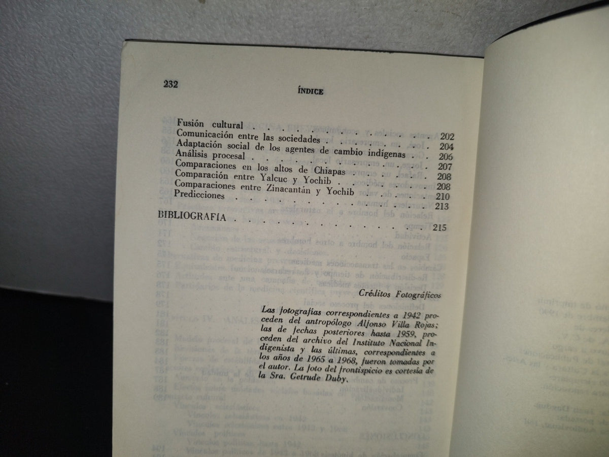 93- Cambios Médicos Y Sociales En Una Comunidad Maya-Tzeltal - Roberto Charles Harman. 1990
