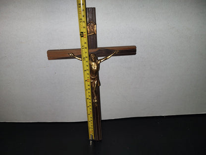 A3- Antiguo Crucifijo Grande De Bronce - 60'S - 70'S