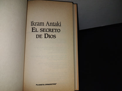 78- Escritoras De Hoy. El Secreto De Dios - Ikram Antaki - Planeta Deagostini 2005