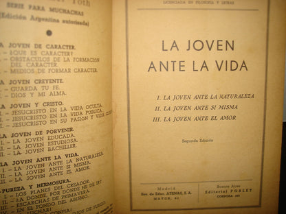30- La Joven Ante La Vida - María Rosa Vilahur - 1944