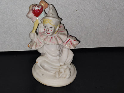 A3- Figura De Porcelana. Payaso Sentado Con Globos - 70'S - 80'S