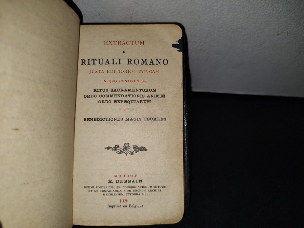 59- Latín. Extractum E Rituali Romano. Mechliniae, H. Dessain - 1926