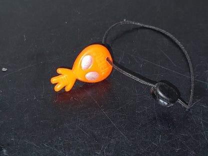 A3- Colguije De Alien Naranja De Productos Gamesa: Conexión Alien - 2005