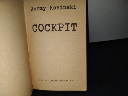 64- Alternativa 42. Cockpit - Jerzy Kosinski - Argos Vergara - 1975
