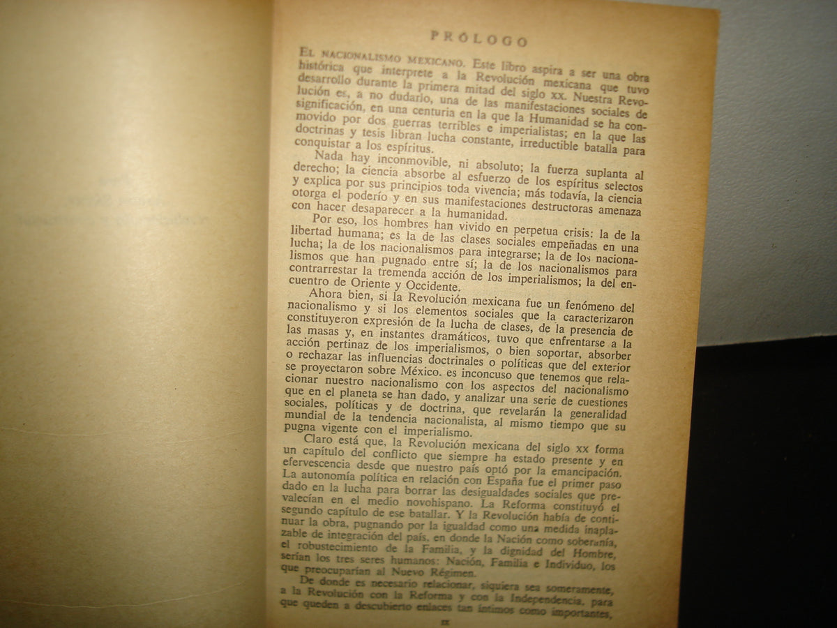 4- La Revolución Social De México I - Las Ideas - La Violencia - Manuel González Ramírez