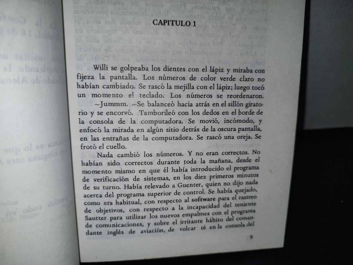 92- La Cruz De Bismarck - Steven L. Thompson - 1987