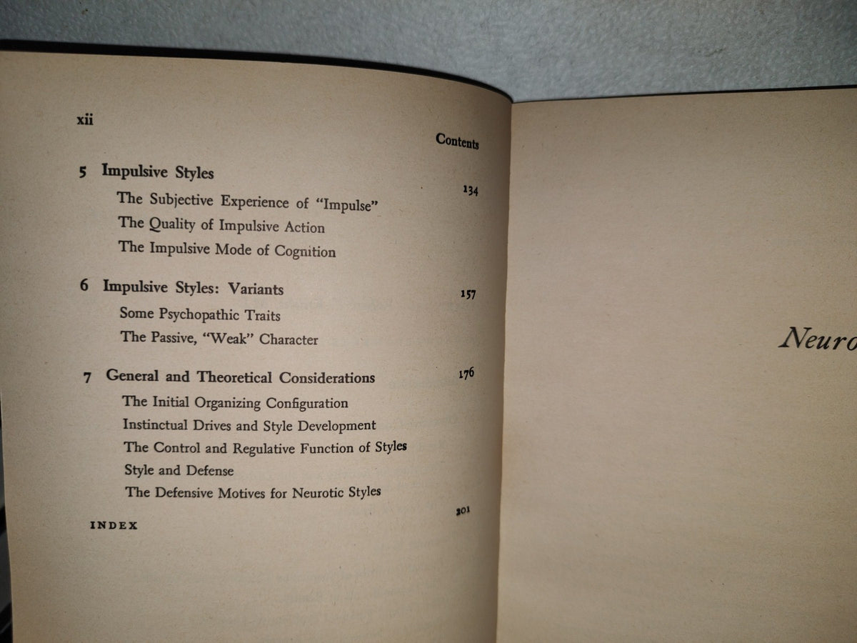 153- Neurotic Styles - David Shapiro. Basic, Books, Inc., Publishers - 1965